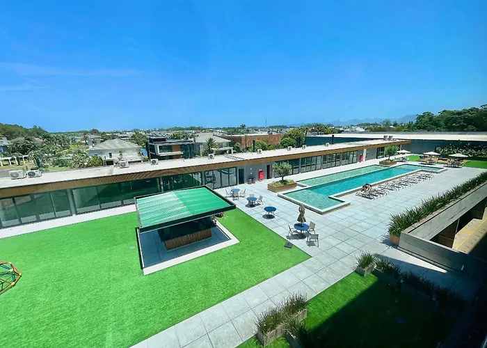 Livin' Resort Home - 403/2